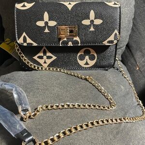 Designer Black and Cream Chain Crossbody Bag